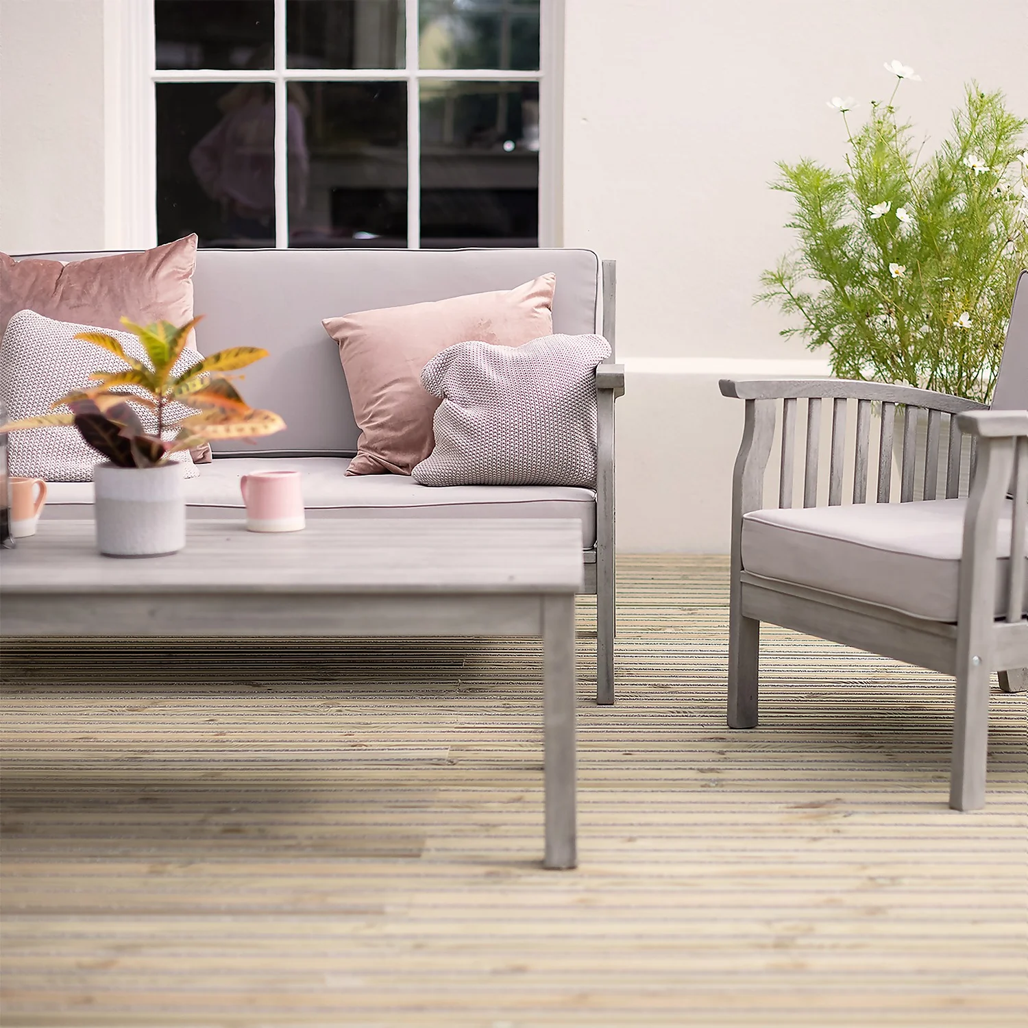 Gripsure Anti Slip Decking Board - 2.4m - Image 2