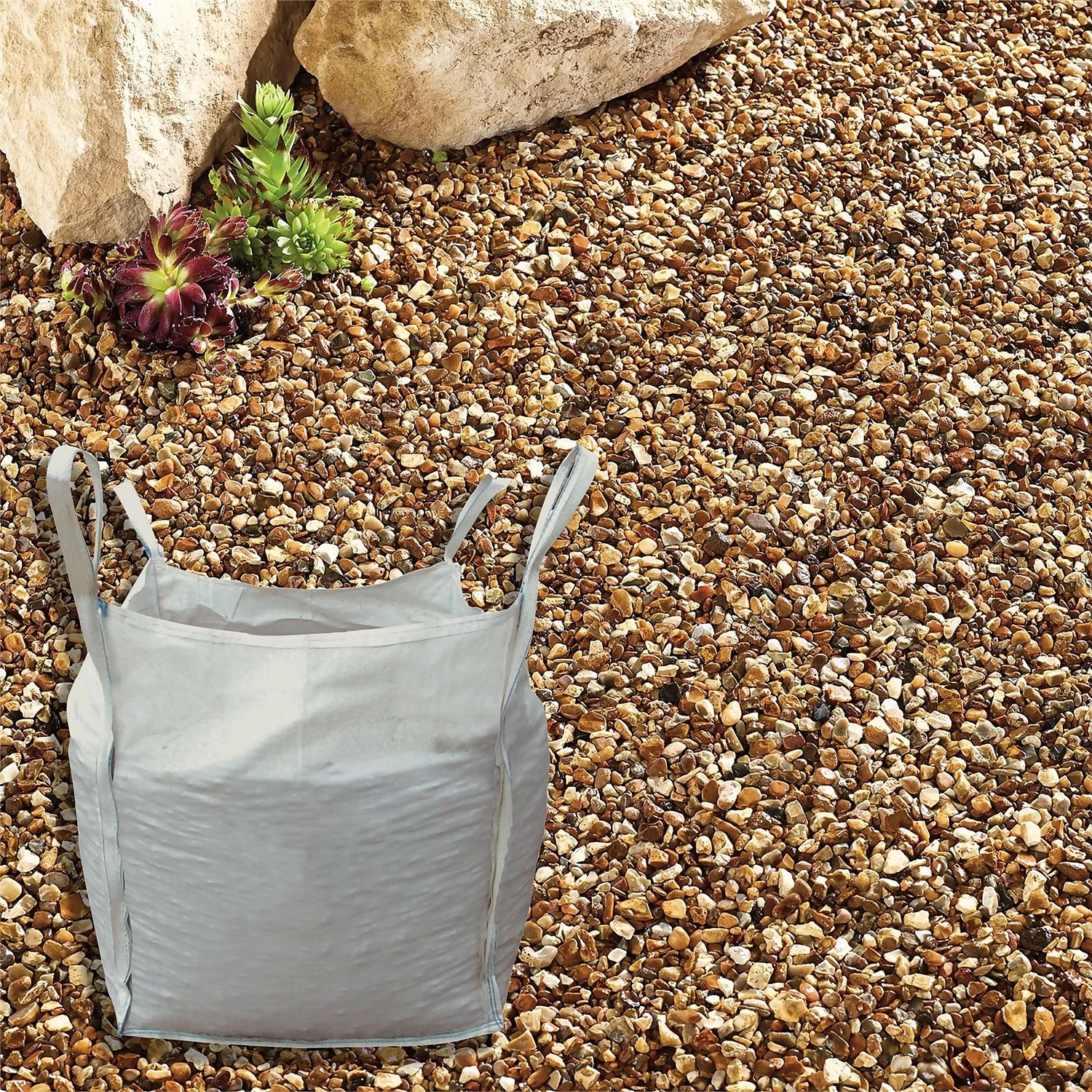 Stylish Stone Golden Gravel - Bulk Bag 750 Kg