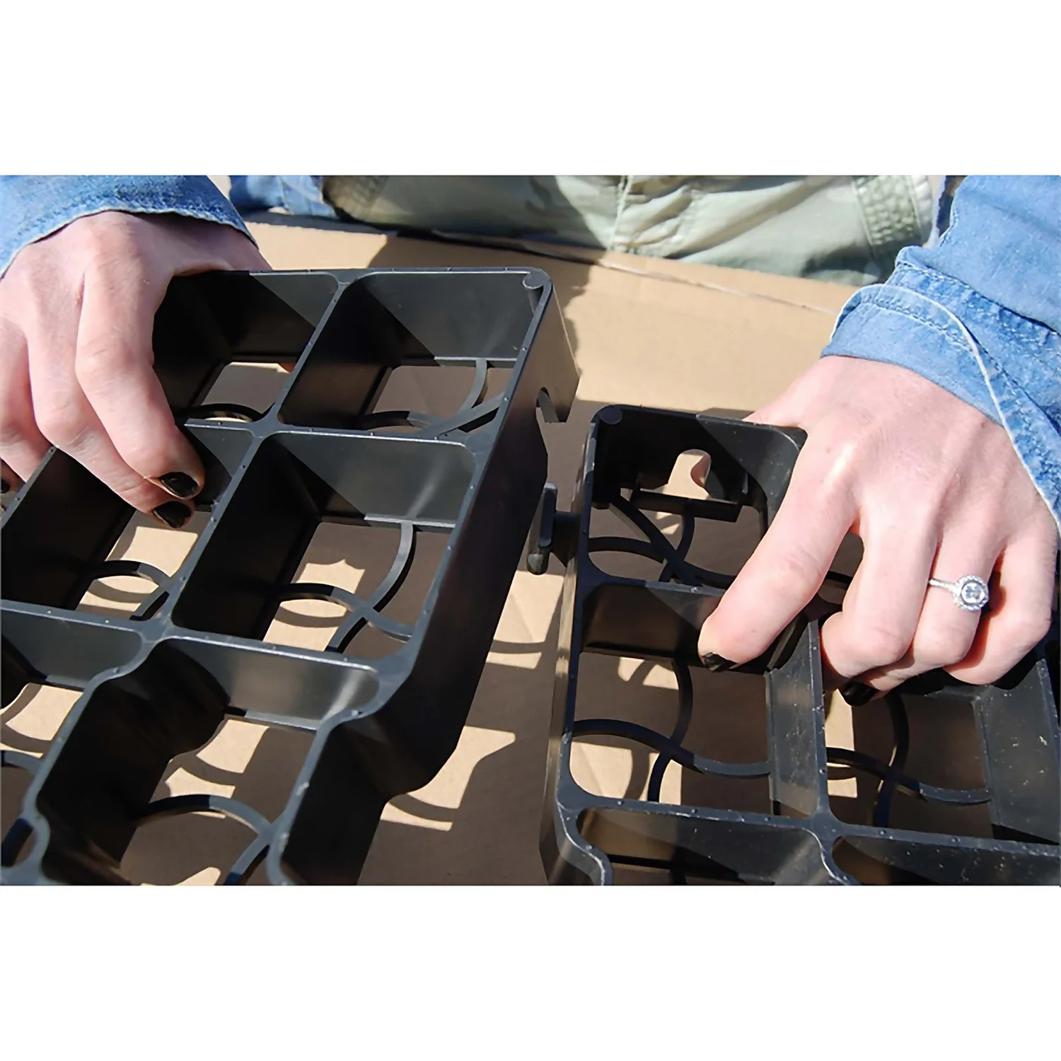 Ecobase Porous Pavers Paths - 2.5m2 (10 Pack) - Image 6