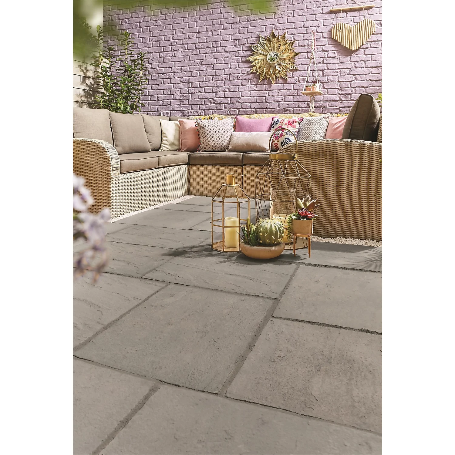 Stylish Stone Chantry Paving Patio Kit 10.22 Sqm Graphite - Image 4