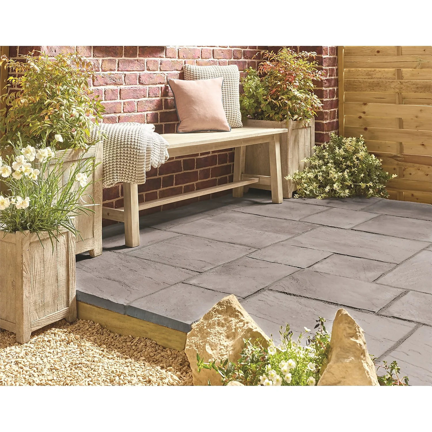 Stylish Stone Chantry Paving Patio Kit 10.22 Sqm Graphite - Image 3