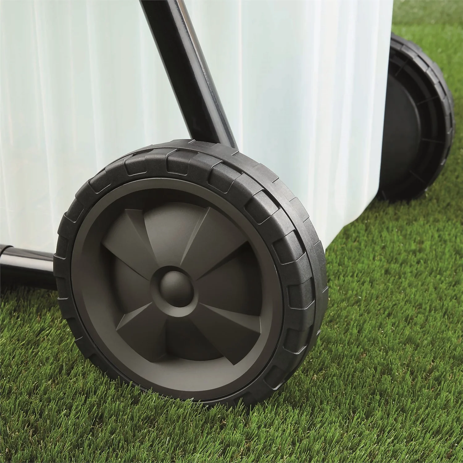 Powerbase 2800W Quiet Shredder - Image 3