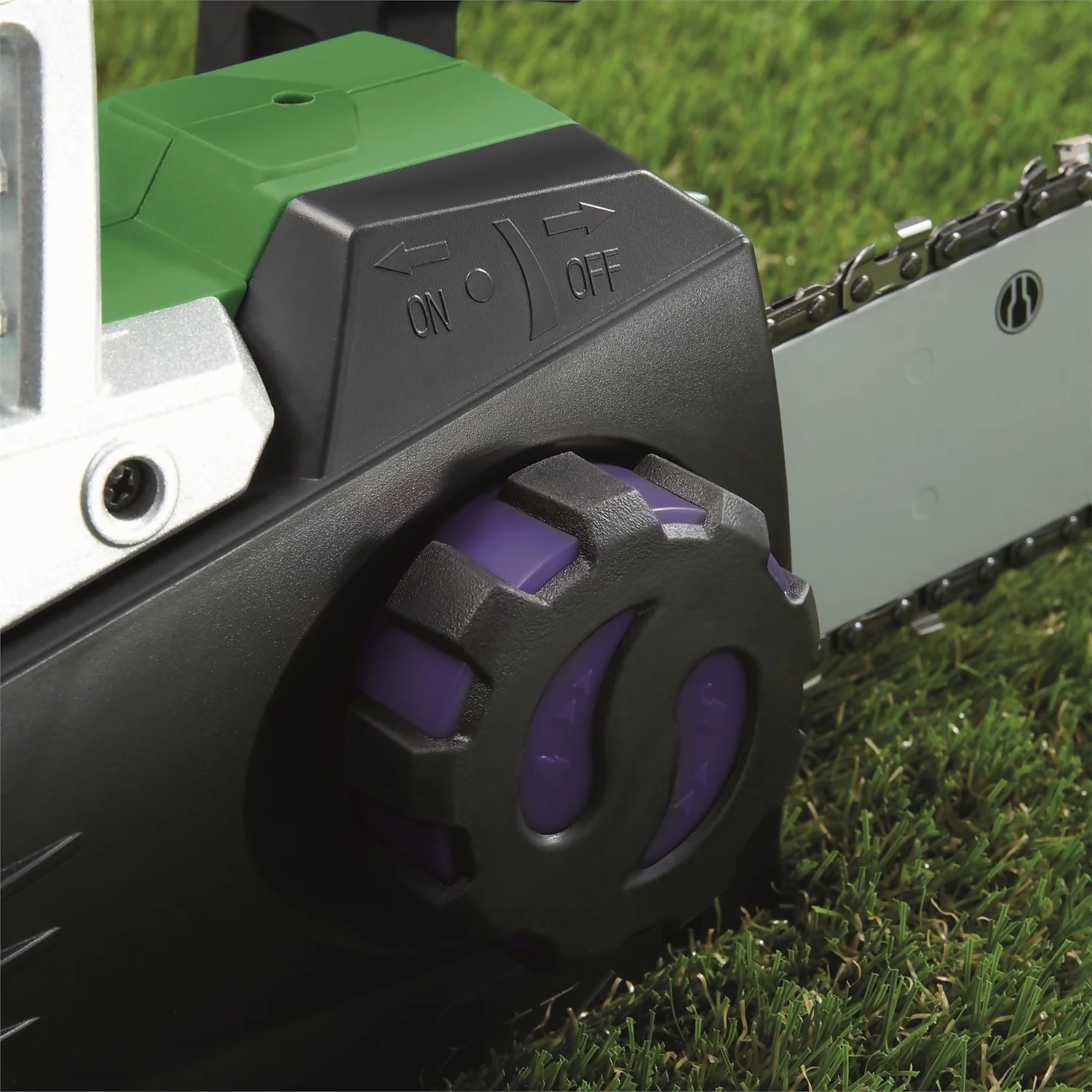 Powerbase 40V Cordless Chainsaw - Image 3