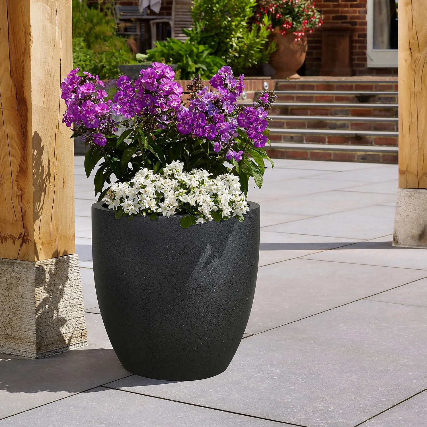 Sierra Black Egg Planter - 46cm - Image 2