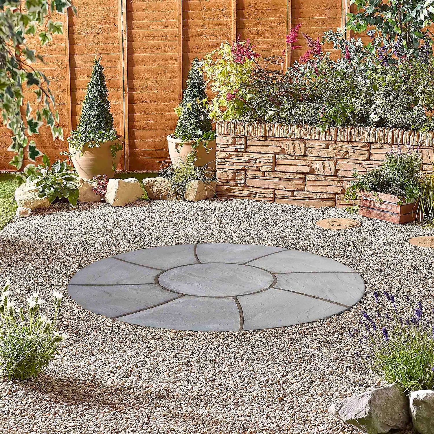 Stylish Stone Chantry Twist Circle Paving Kit 1.5m Graphite - Image 2