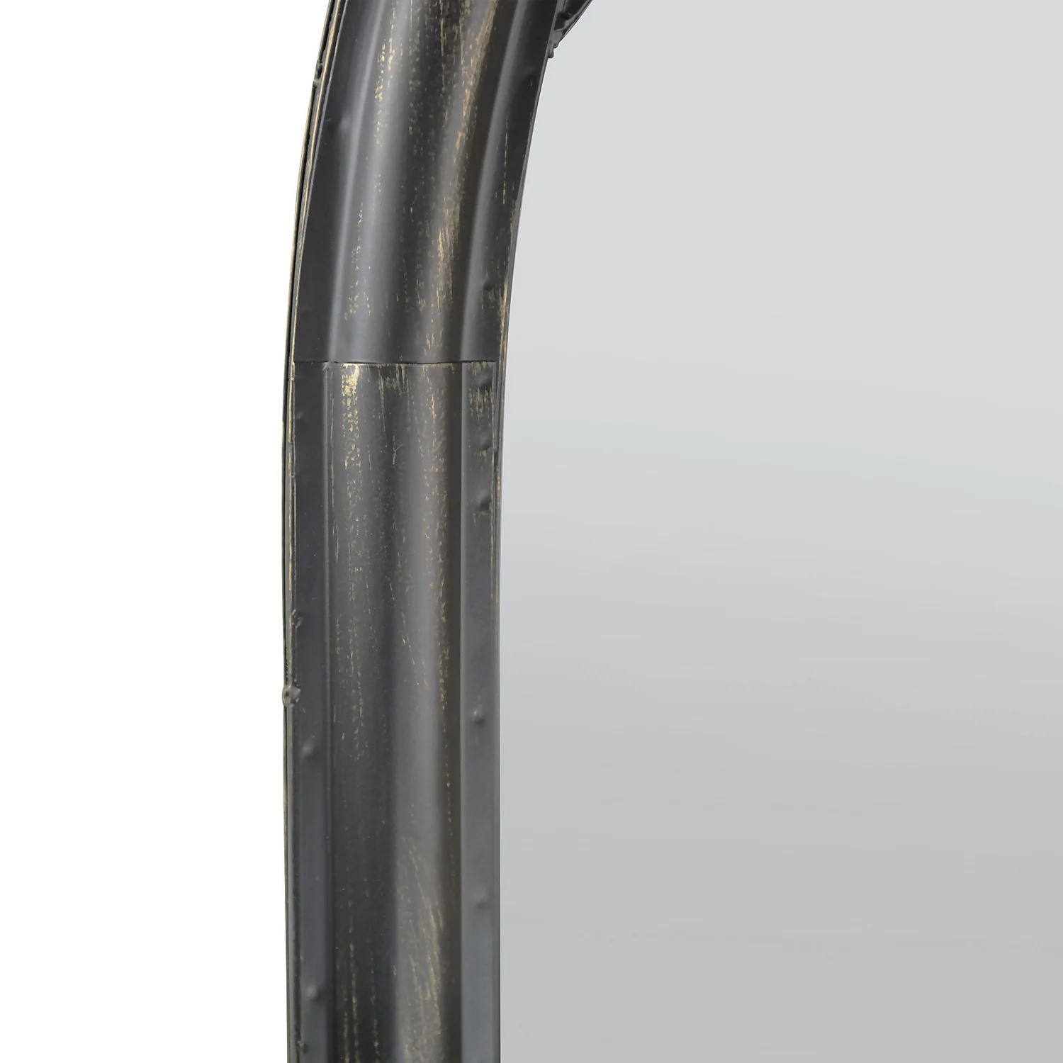 MirrorOutlet Black Somerley Chapel Arch Metal Garden Mirror - 112x61cm - Image 3