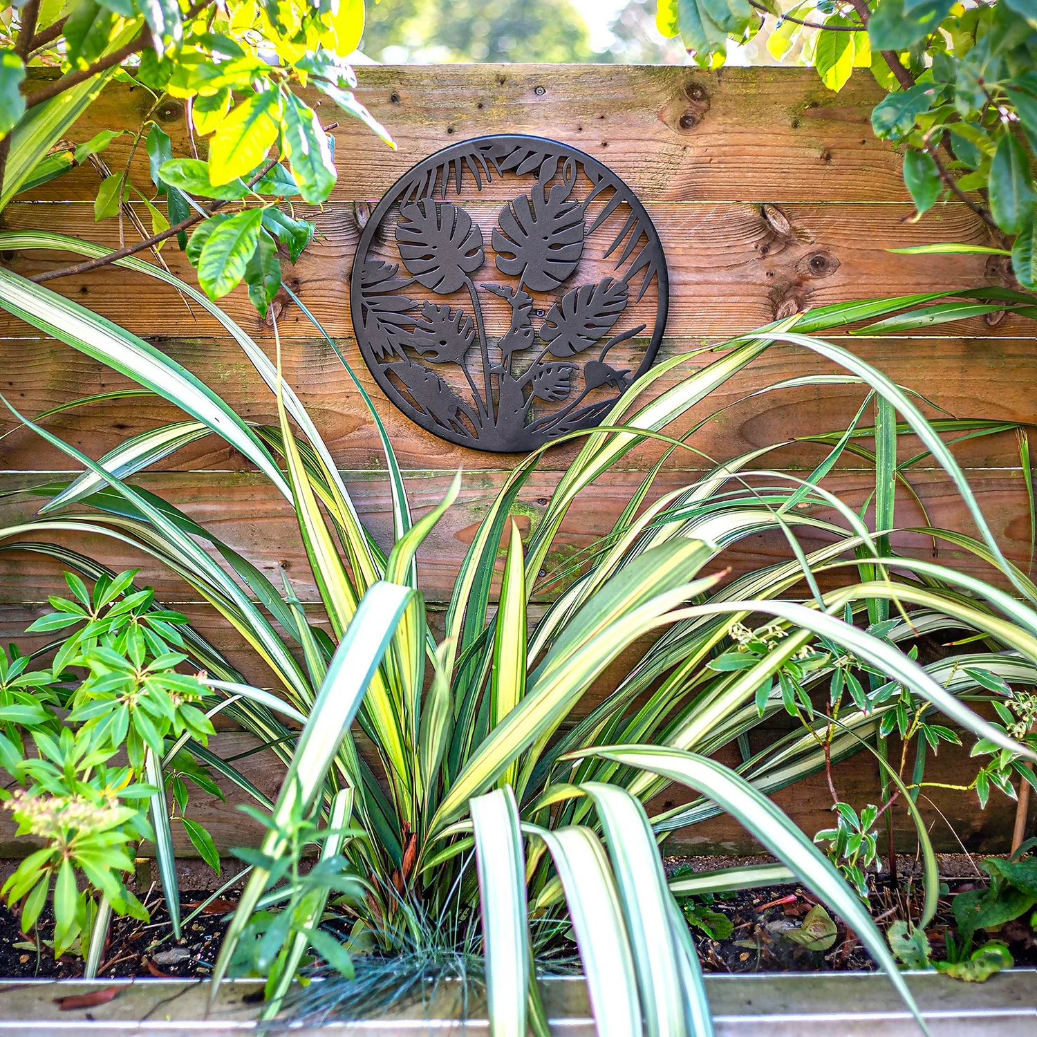 Jungle Leaf Garden Wall Art 35cm - Black - Image 4