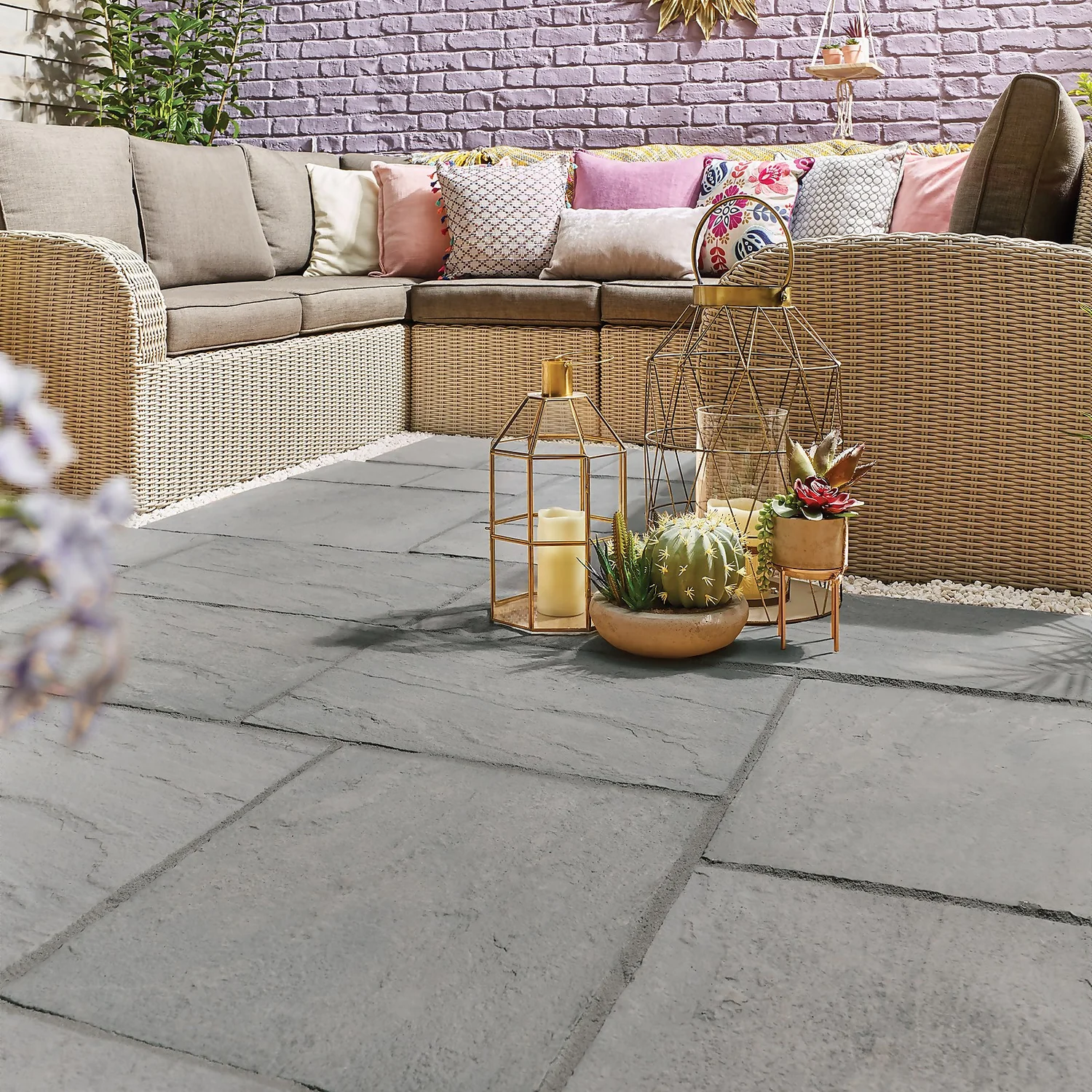 Stylish Stone Chantry Paving - Image 2